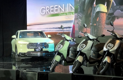 Honda Việt Nam manh tay ưu đãi cho cả xe máy và ô tô trong tháng cuối năm